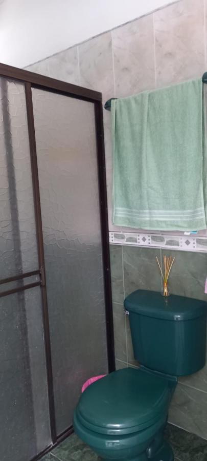 Helena Hostel Cali Zewnętrze zdjęcie